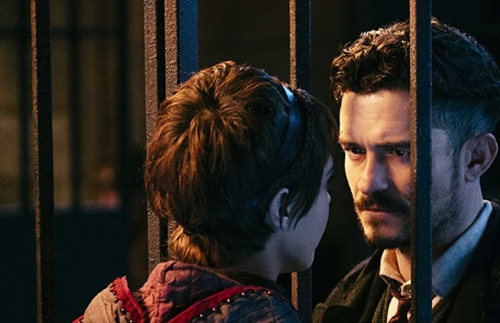 a man and woman on opposite side of prisons