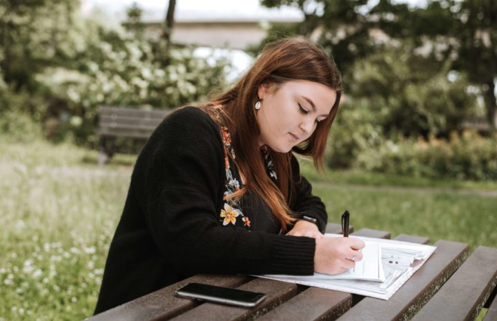 How To Write An Essay On TV Shows In College?